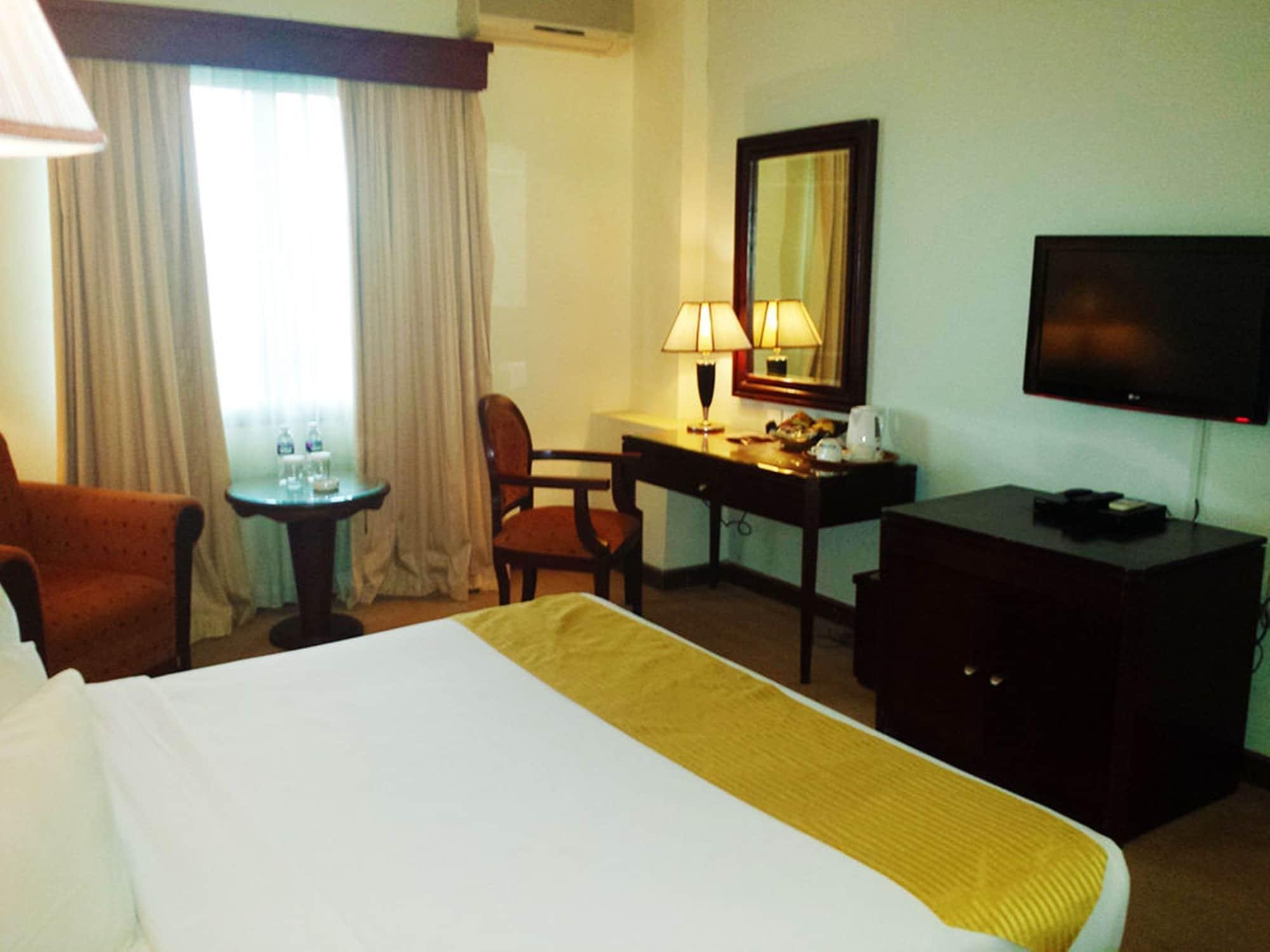 Harbourbay Amir Hotel Batam ภายนอก รูปภาพ